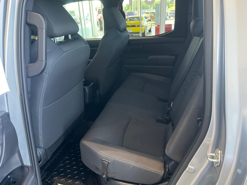 Toyota Tacoma SR5 2026 à Amos, Québec - 7 - w1024h768px