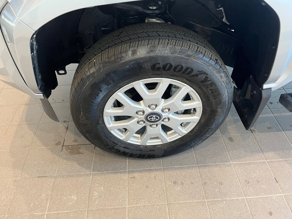 Toyota Tacoma SR5 2026 à Amos, Québec - 17 - w1024h768px