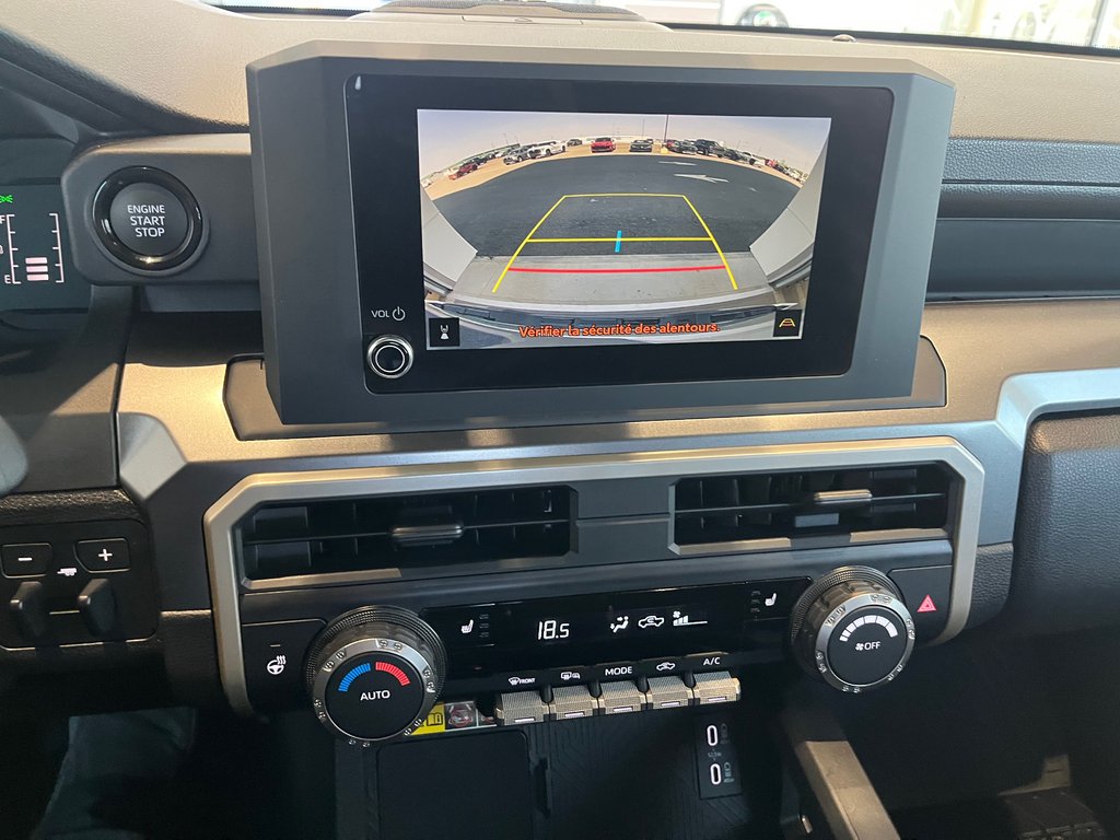 Toyota Tacoma SR5 2026 à Amos, Québec - 15 - w1024h768px