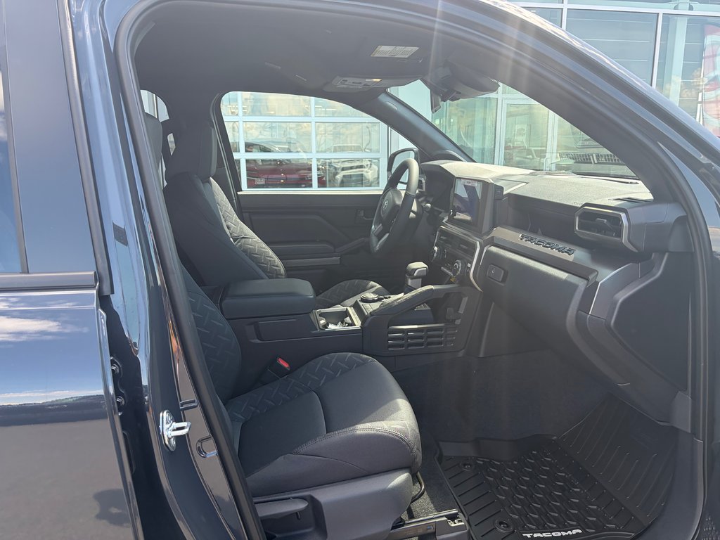 Toyota Tacoma SR5 Plus 2026 à Amos, Québec - 15 - w1024h768px