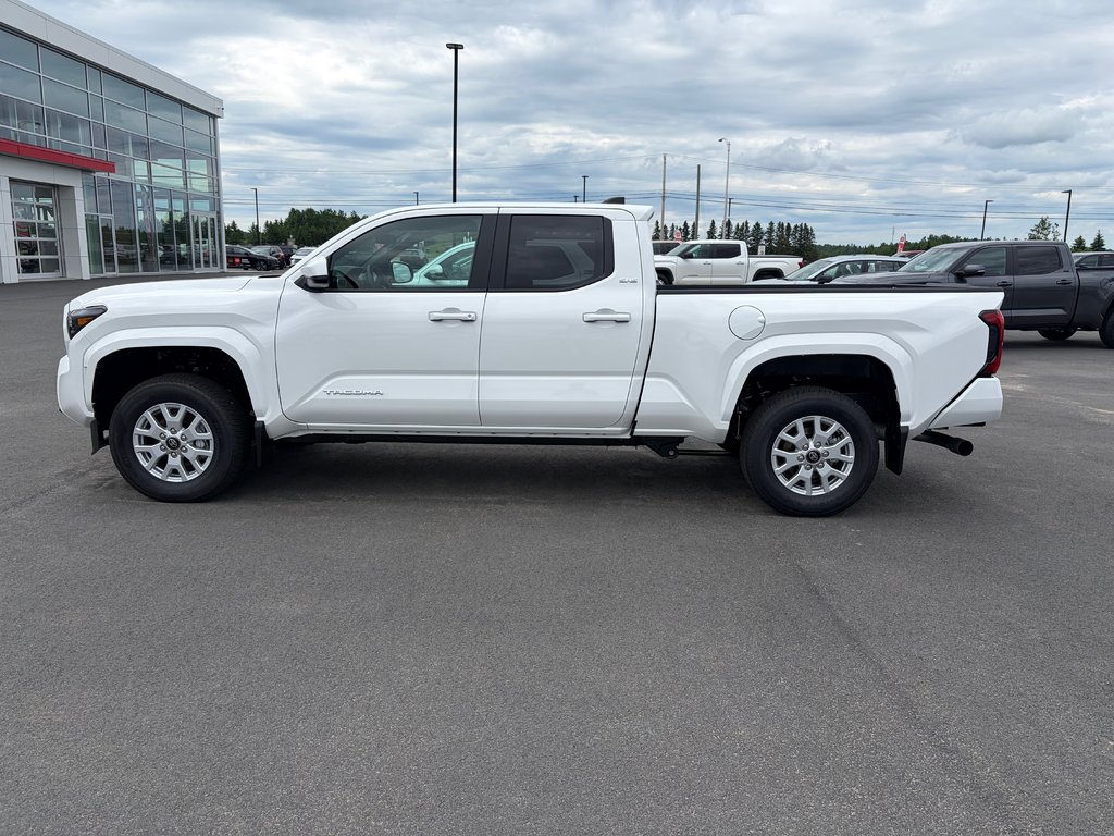 Toyota Tacoma SR5 2026 à Amos, Québec - 4 - w1024h768px