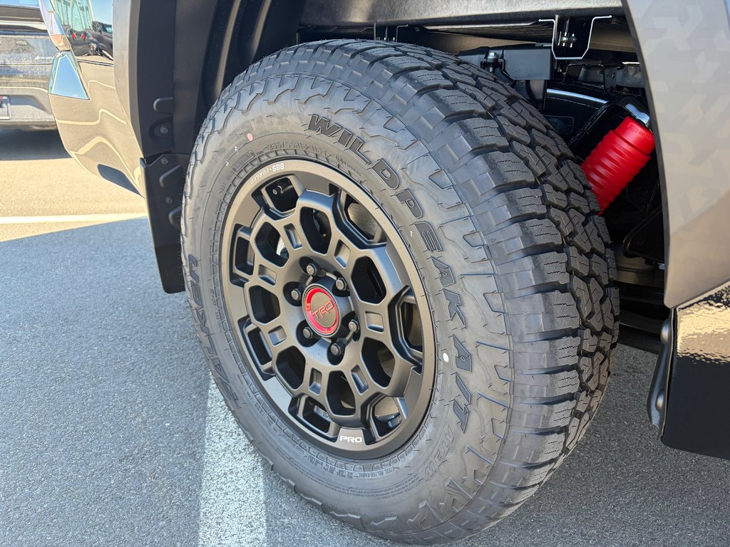 2026 Toyota Tundra Hybrid TRD PRO in Amos, Quebec - 6 - w1024h768px