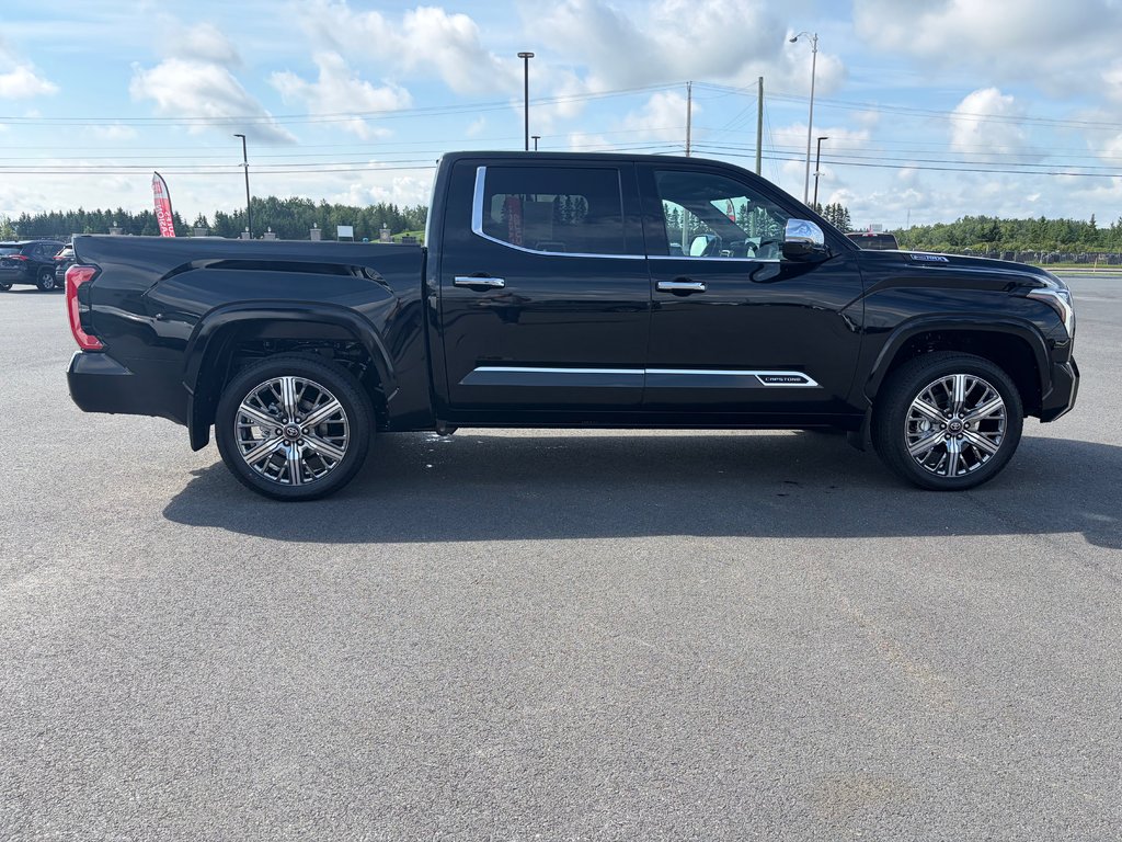 2026 Toyota Tundra Hybrid CAPSTONE in Amos, Quebec - 8 - w1024h768px