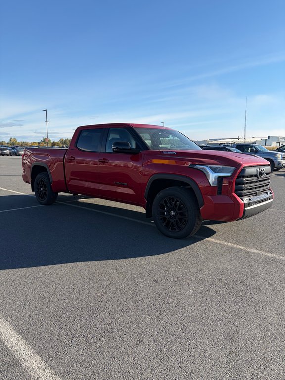 Toyota Tundra Hybrid LIMITED L NIGHTSHADE 2026 à Amos, Québec - 4 - w1024h768px