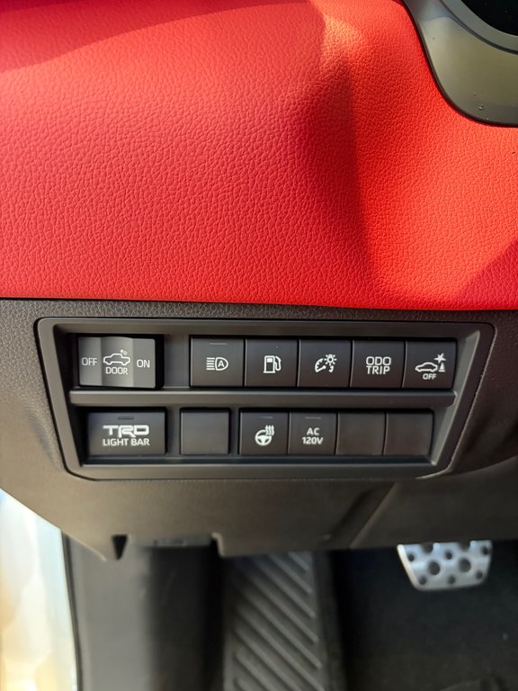 2026 Toyota Tundra Hybrid TRD PRO in Amos, Quebec - 14 - w1024h768px