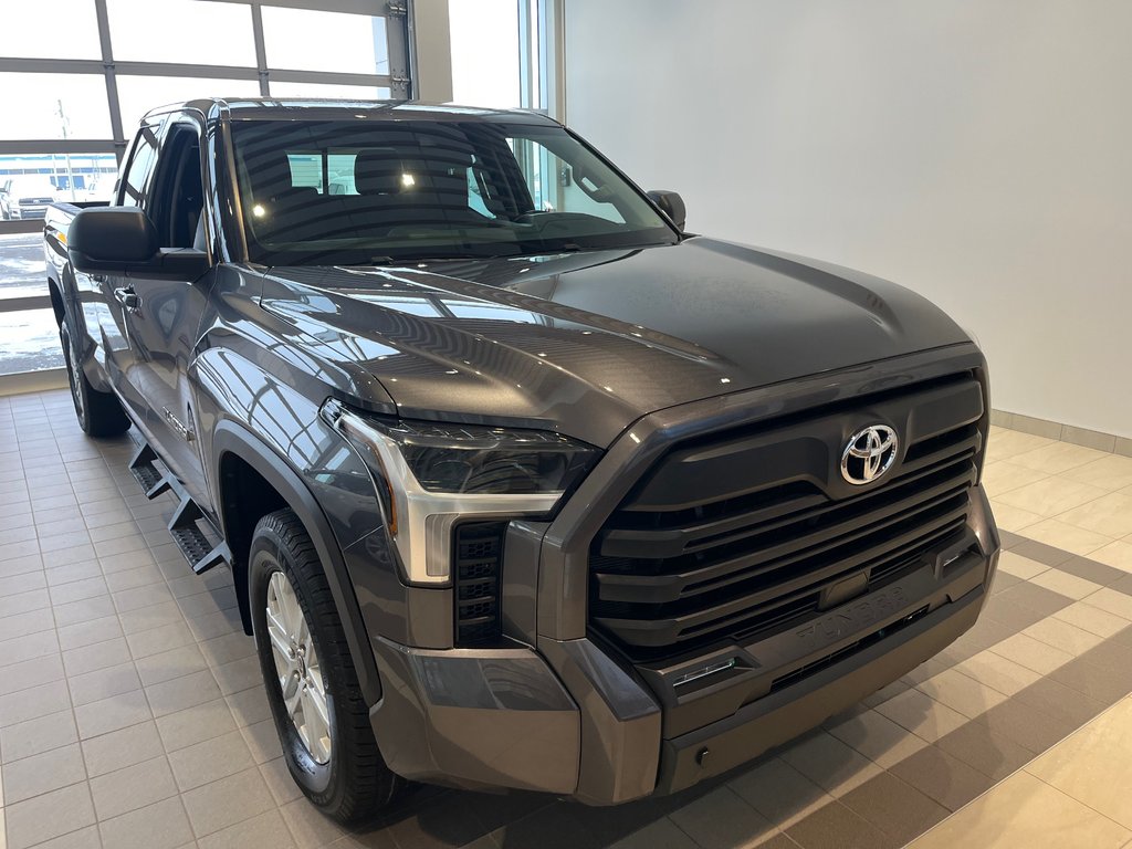 Toyota Tundra SR5 2022 à Amos, Québec - 3 - w1024h768px