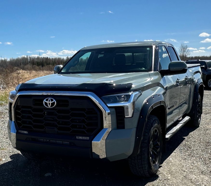 2023  Tundra * VERSION DOUBLE CAB SR5 * in Amos, Quebec - 21 - w1024h768px