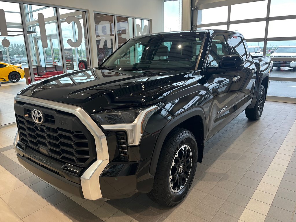 2023 Toyota Tundra Limited TRD OFF ROAD in Amos, Quebec - 7 - w1024h768px