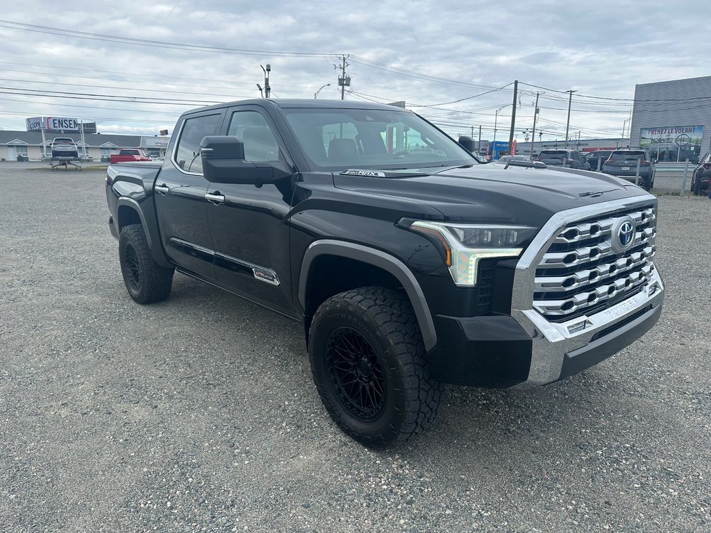 2024  TUNDRA HYBRID CREWMAX PLATINUM in Amos, Quebec - 7 - w1024h768px