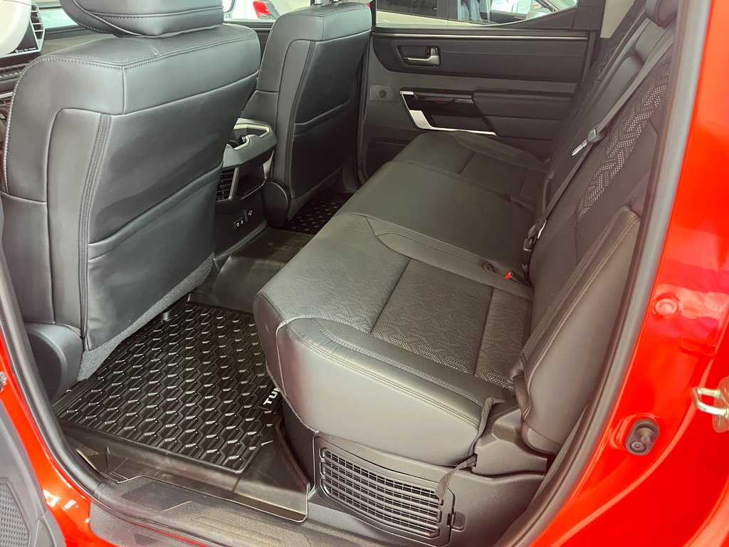 Toyota Tundra Limited Hybrid 2024 à Amos, Québec - 23 - w1024h768px