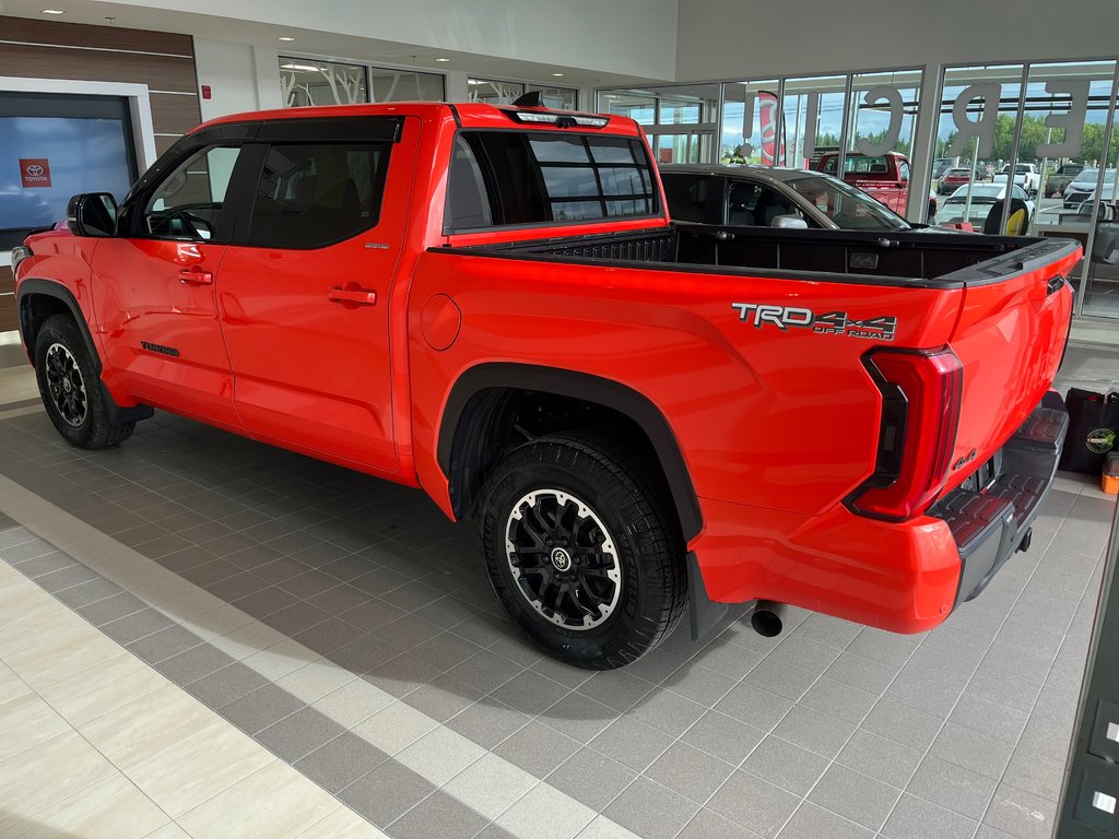 Toyota Tundra Limited Hybrid 2024 à Amos, Québec - 6 - w1024h768px