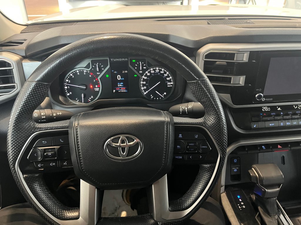 2024 Toyota Tundra SR5 in Amos, Quebec - 14 - w1024h768px