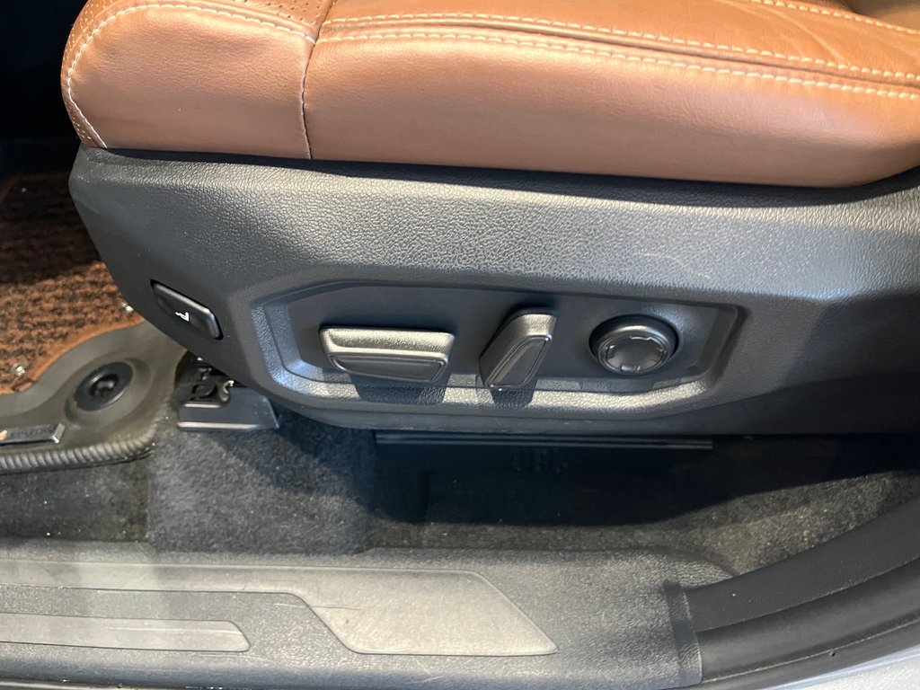 2024 Toyota Tundra Platinum 1794 in Amos, Quebec - 11 - w1024h768px