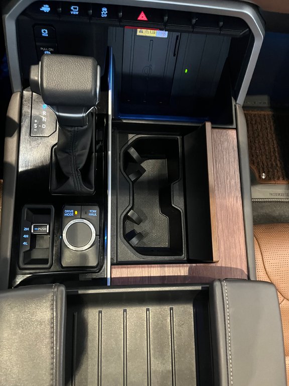 2024 Toyota Tundra Platinum 1794 in Amos, Quebec - 21 - w1024h768px