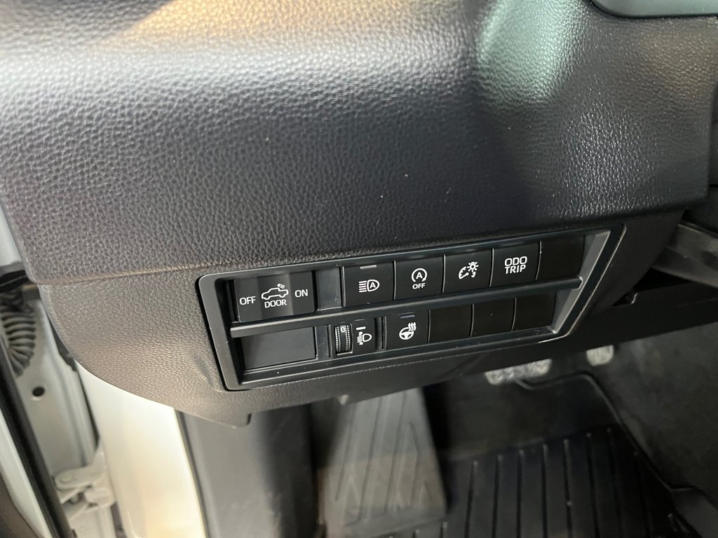 2024 Toyota Tundra SR5 in Amos, Quebec - 10 - w1024h768px