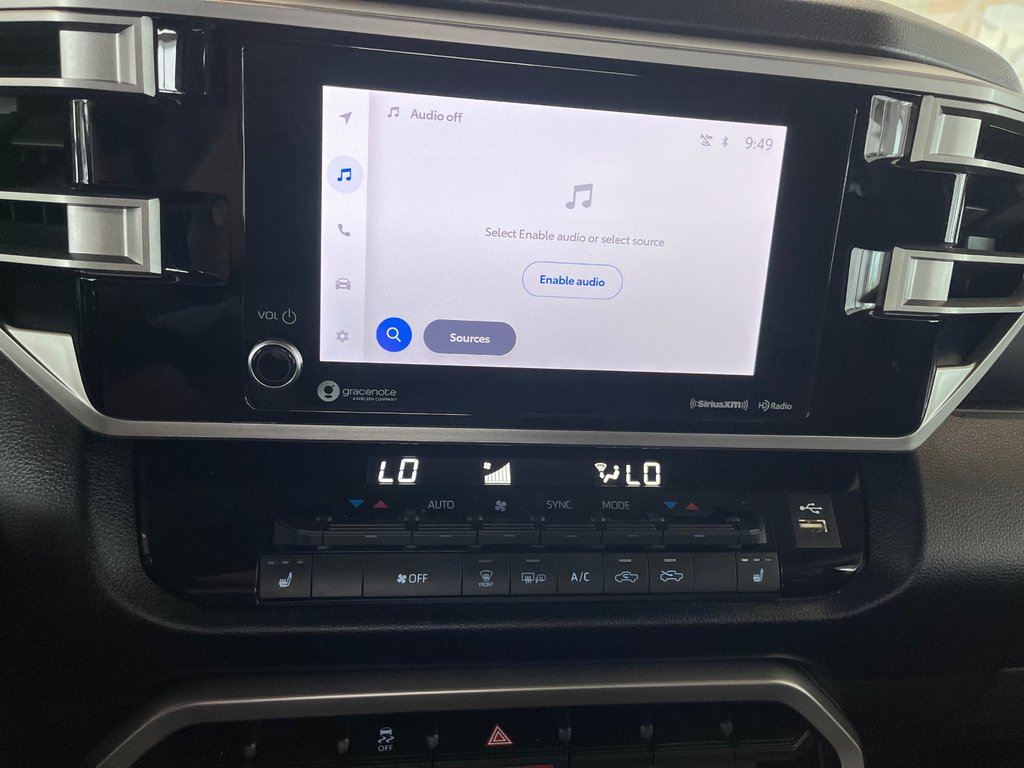 2024 Toyota Tundra SR5 in Amos, Quebec - 13 - w1024h768px