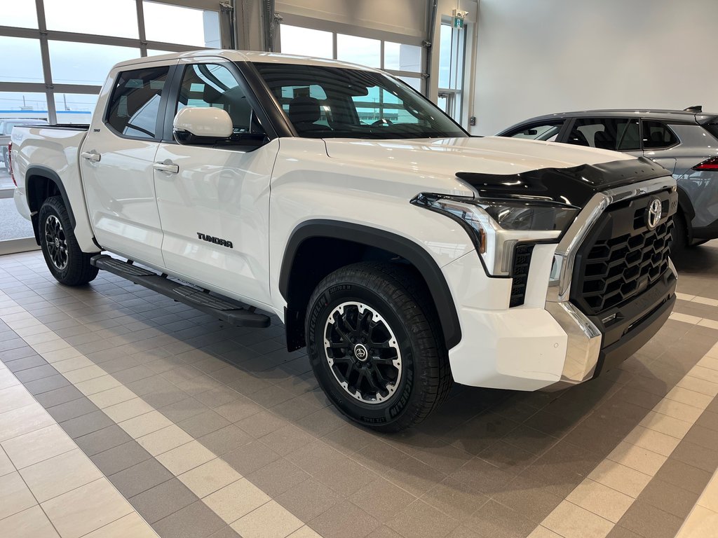 2024 Toyota Tundra TRD OFF ROAD in Amos, Quebec - 1 - w1024h768px