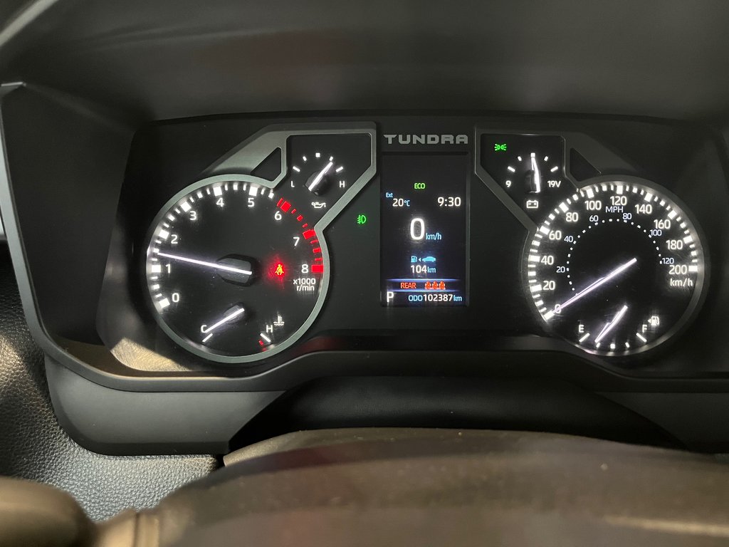 2024 Toyota Tundra TRD OFF ROAD in Amos, Quebec - 15 - w1024h768px