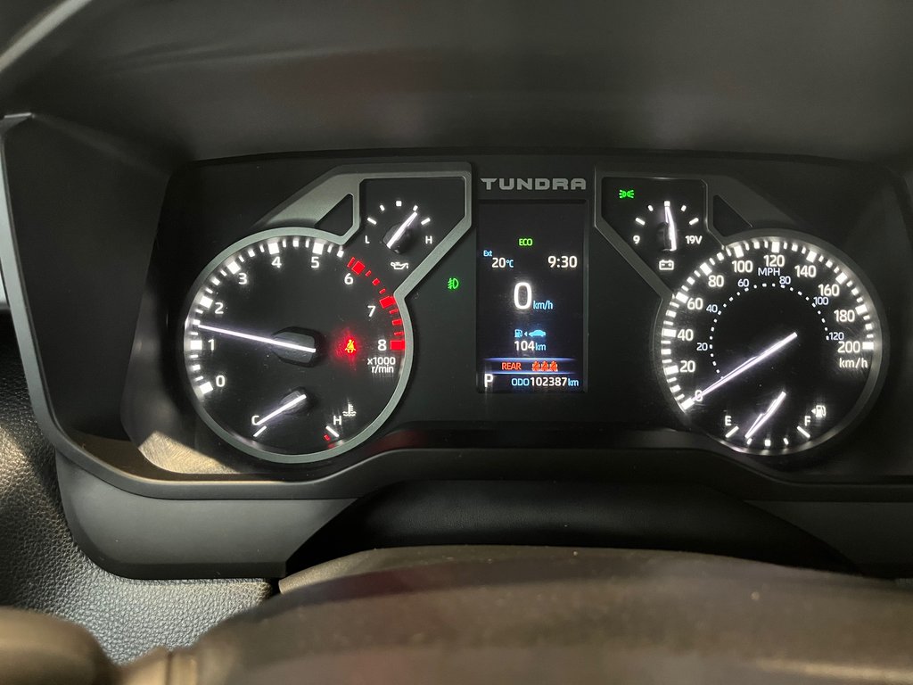 2024 Toyota Tundra TRD OFF ROAD in Amos, Quebec - 14 - w1024h768px