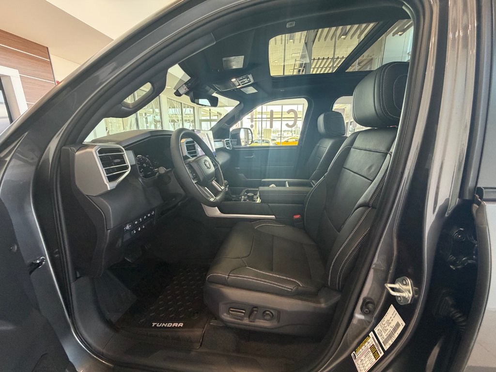 Toyota Tundra LIMITED NIGHTSHADE 2026 à Amos, Québec - 5 - w1024h768px
