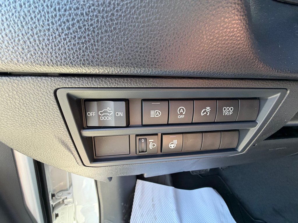 2026 Toyota Tundra SR5 in Amos, Quebec - 7 - w1024h768px