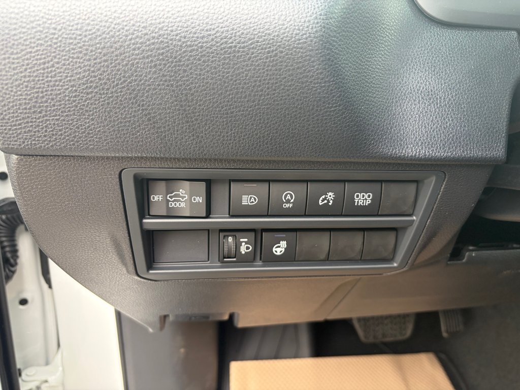 2026 Toyota Tundra SR5 L in Amos, Quebec - 10 - w1024h768px