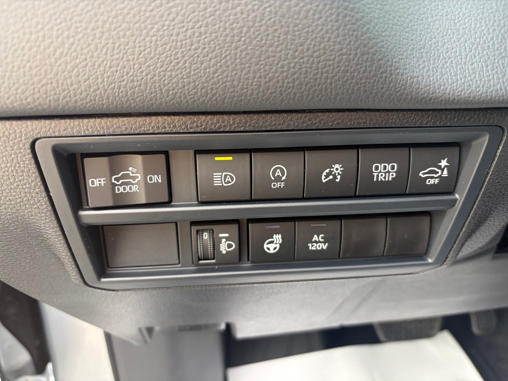2026 Toyota Tundra LIMITED NIGHTSHADE in Amos, Quebec - 17 - w1024h768px