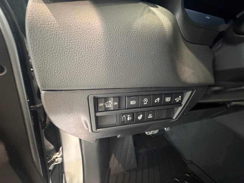 2026 Toyota Tundra LIMITED TRD OFF ROAD in Amos, Quebec - 10 - w1024h768px