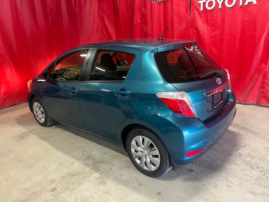 Yaris Hatchback 5DR LE 4A 2013 à Amos, Québec - 6 - w1024h768px