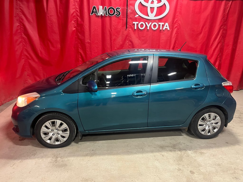 Yaris Hatchback 5DR LE 4A 2013 à Amos, Québec - 5 - w1024h768px