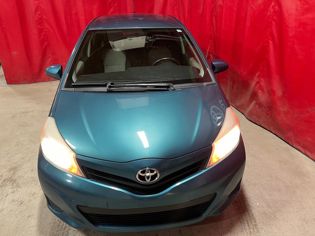 Yaris Hatchback 5DR LE 4A 2013 à Amos, Québec - 4 - w1024h768px