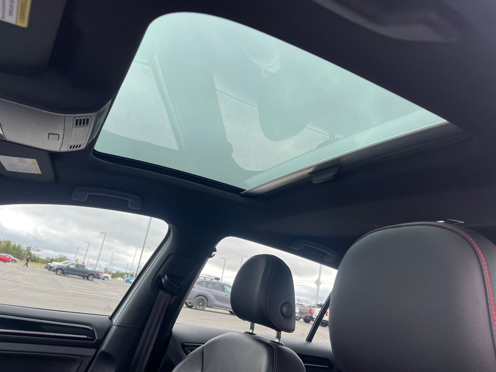 Volkswagen Golf GTI Autobahn 2016 à Amos, Québec - 19 - w1024h768px