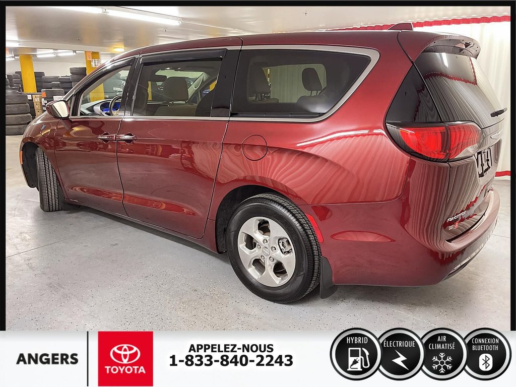2019  Pacifica Hybrid Touring Plus in Saint-Hyacinthe, Quebec - 10 - w1024h768px