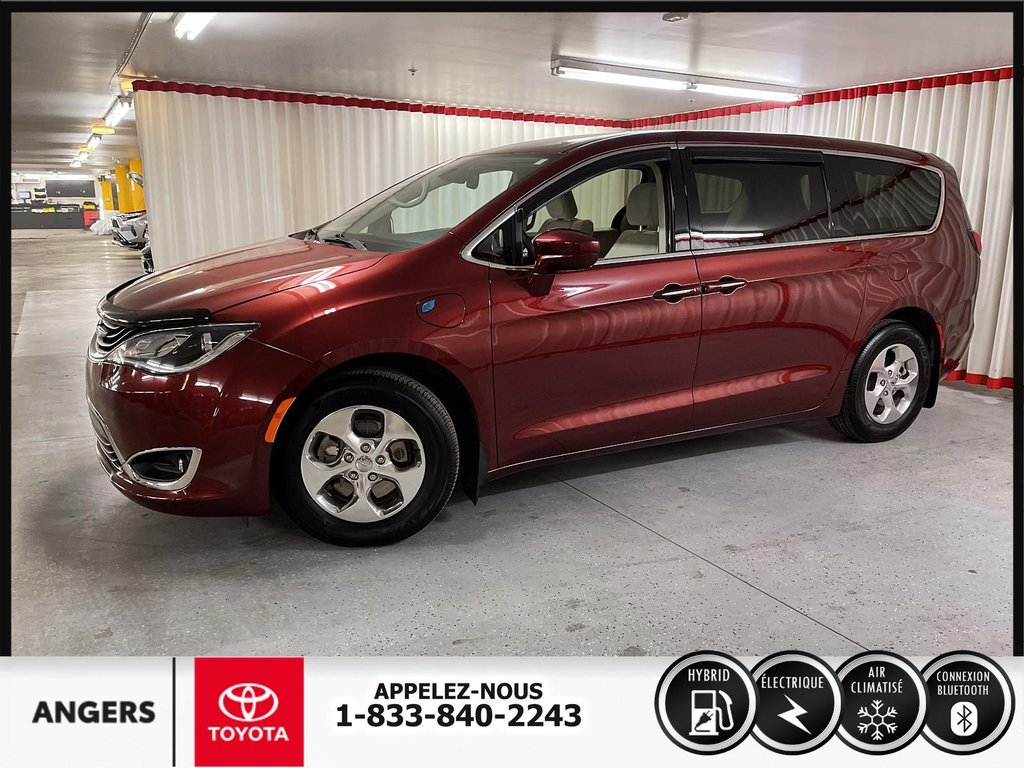 2019  Pacifica Hybrid Touring Plus in Saint-Hyacinthe, Quebec - 11 - w1024h768px