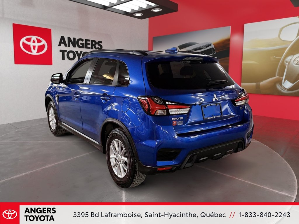 Mitsubishi RVR SEL 4WD 2023-3