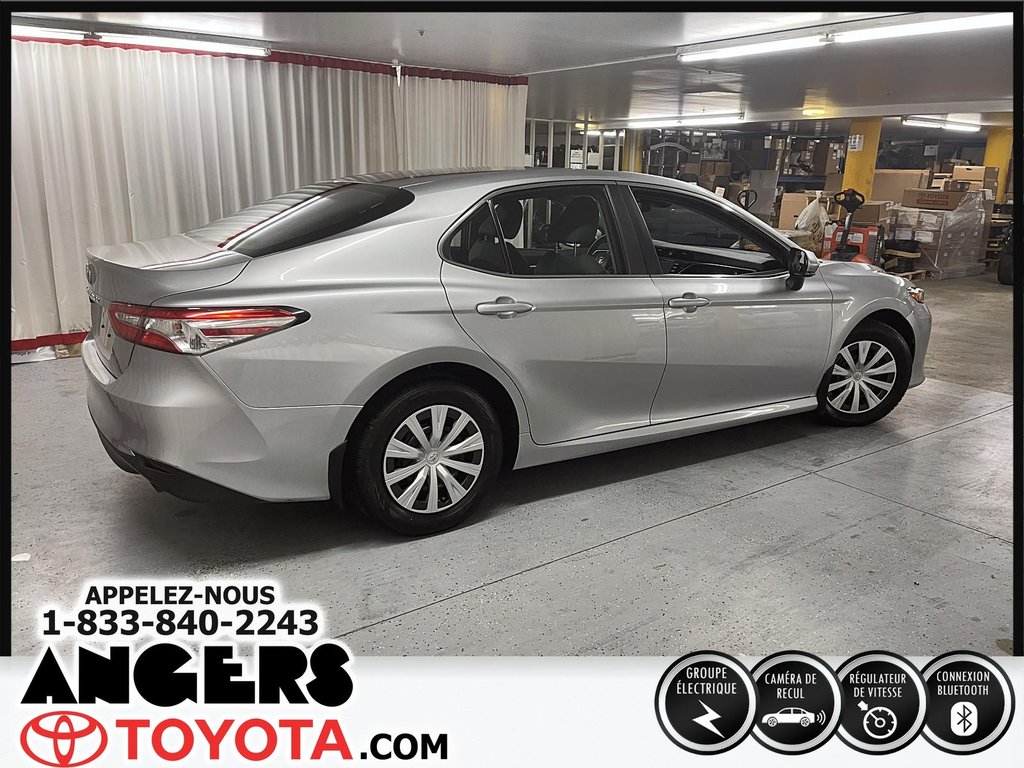 2018  Camry L in Saint-Hyacinthe, Quebec - 4 - w1024h768px