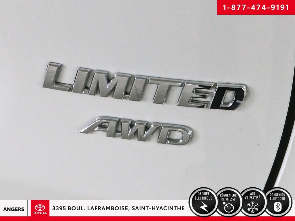 Toyota RAV4 Limited 2022-6