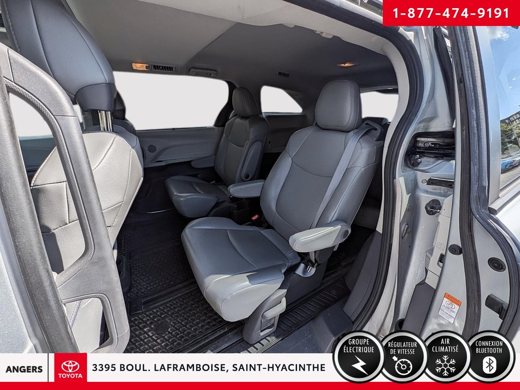2021 Toyota Sienna XLE-6