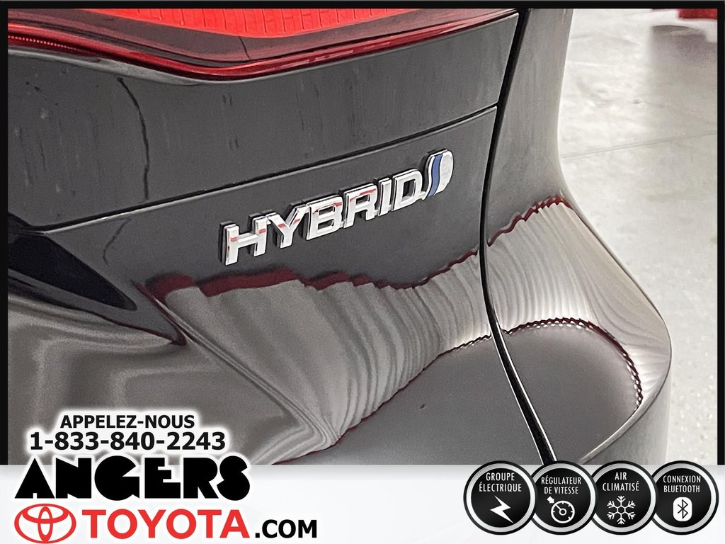 2022  Venza Hybride LE AWD in Saint-Hyacinthe, Quebec - 6 - w1024h768px