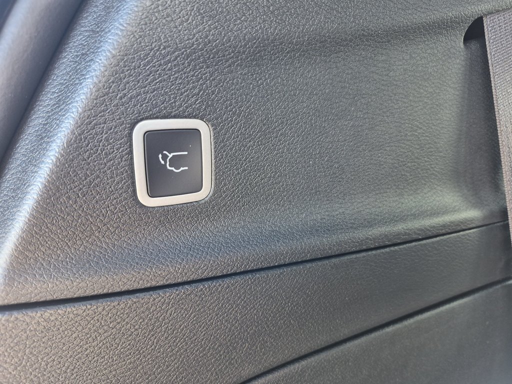 2025 Chrysler Grand Caravan SXT in Carleton, Quebec - 8 - w1024h768px
