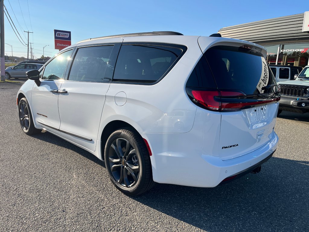 Pacifica TOURING L 2024 à Carleton, Québec - 2 - w1024h768px