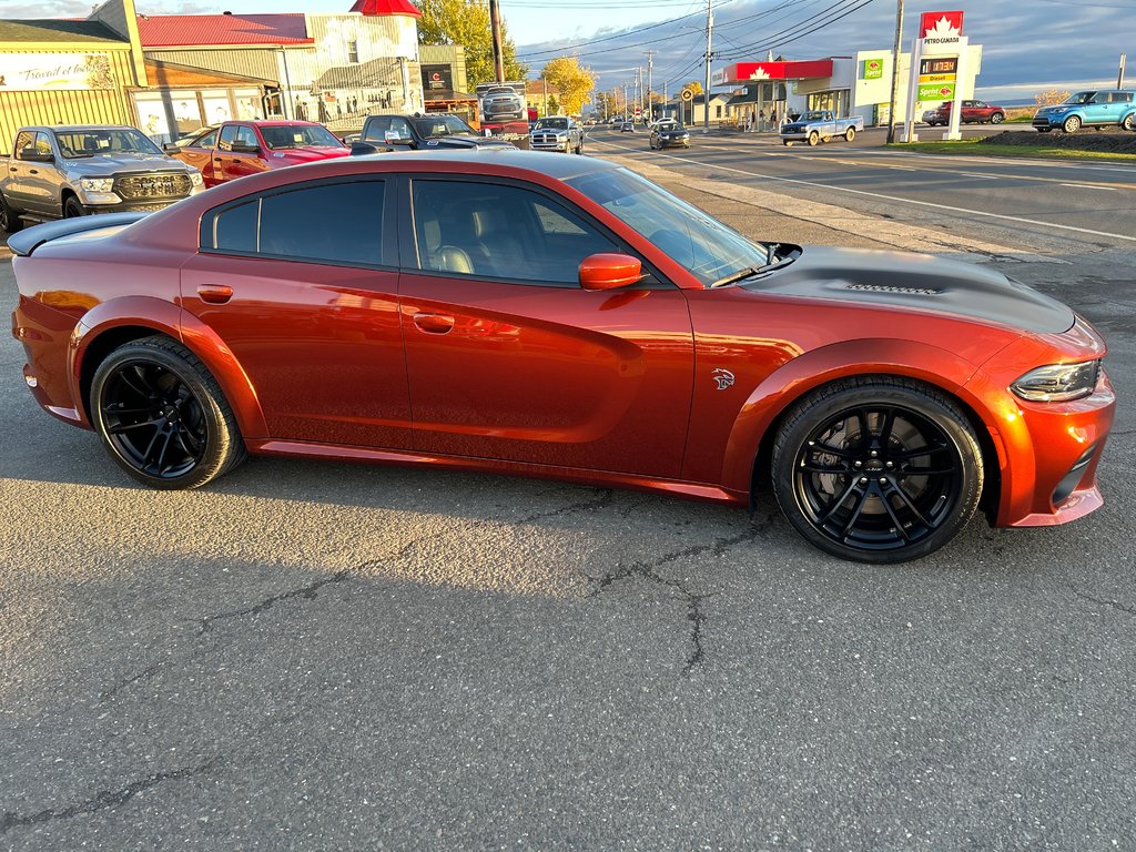 2022  Charger SRT Hellcat Widebody in Carleton, Quebec - 3 - w1024h768px