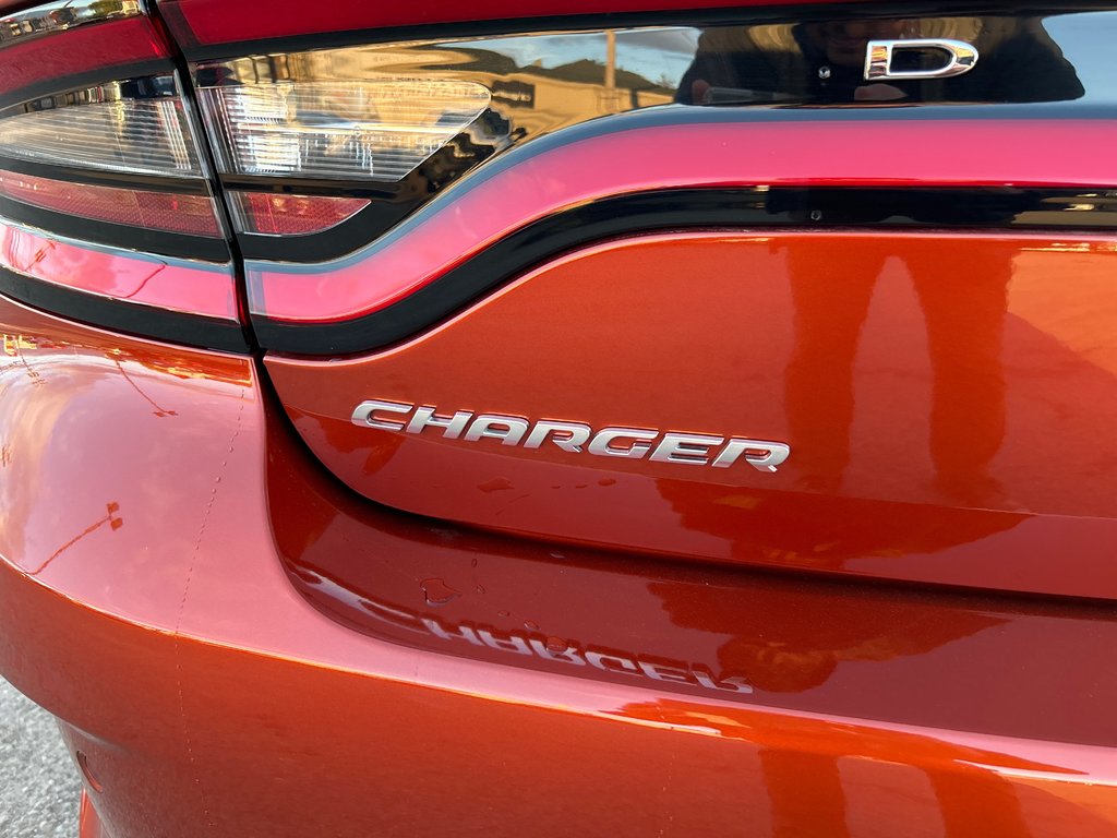 2022  Charger SRT Hellcat Widebody in Carleton, Quebec - 6 - w1024h768px