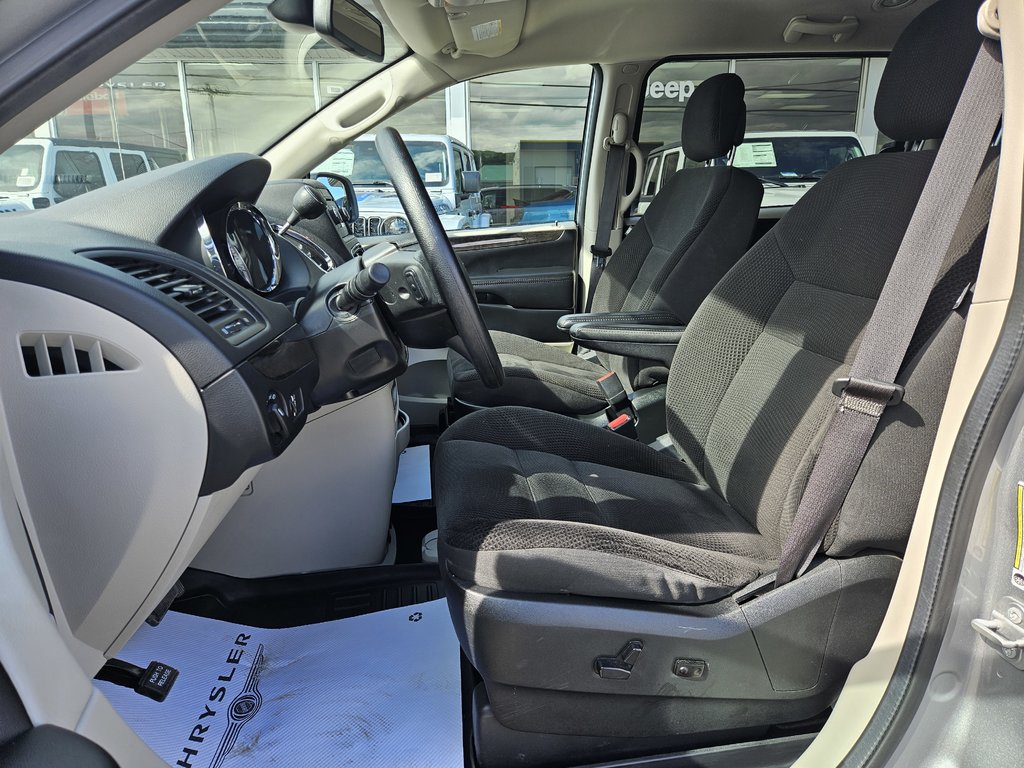 Grand Caravan SXT 2019 à Carleton, Québec - 12 - w1024h768px