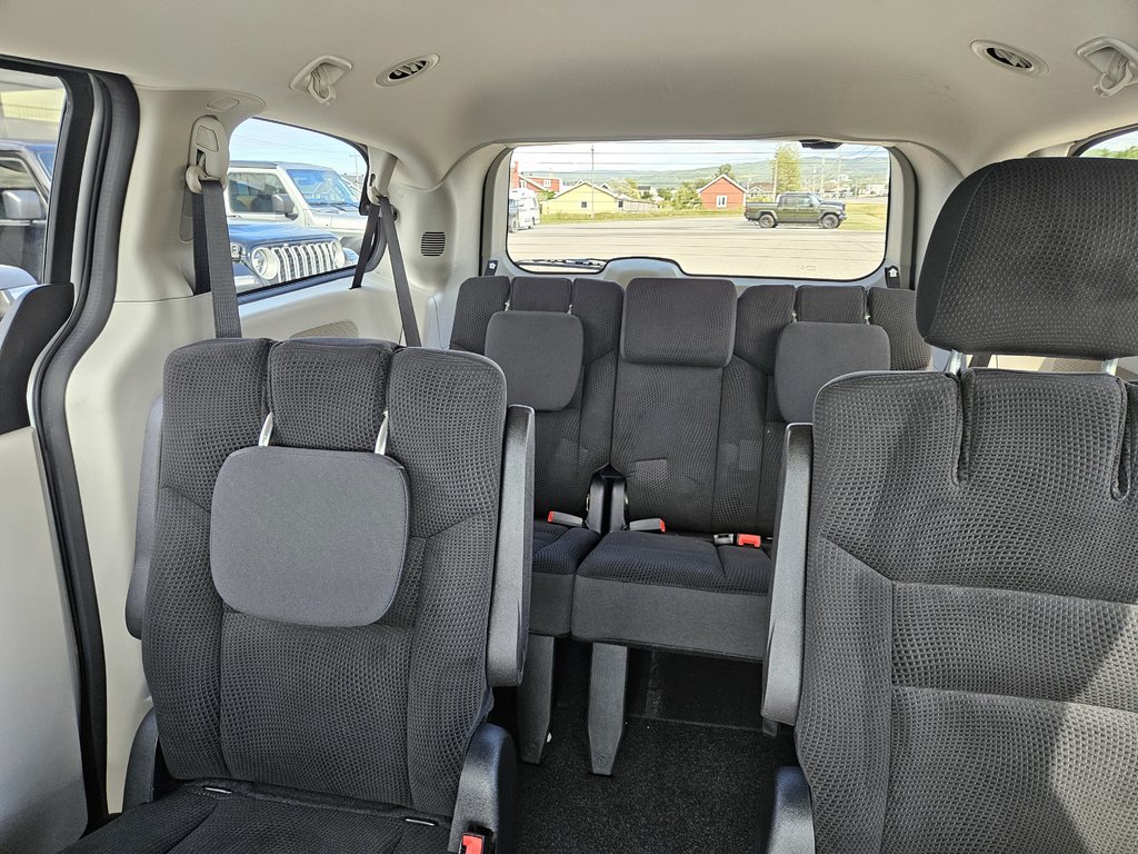 Grand Caravan SXT 2019 à Carleton, Québec - 18 - w1024h768px