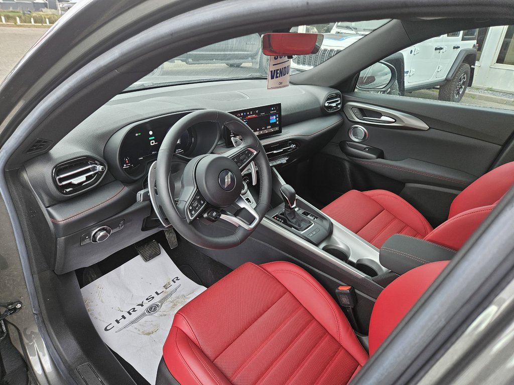 2024 Dodge Hornet PHEV R/T PLUS in Carleton, Quebec - 12 - w1024h768px