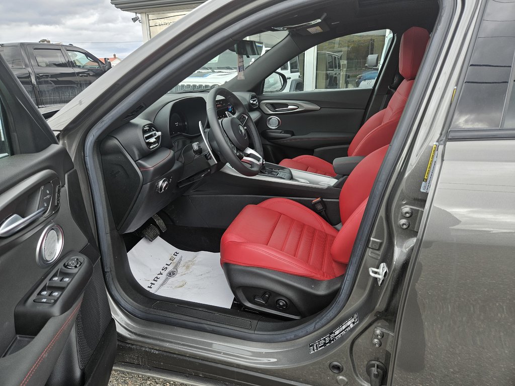 2024 Dodge Hornet PHEV R/T PLUS in Carleton, Quebec - 11 - w1024h768px