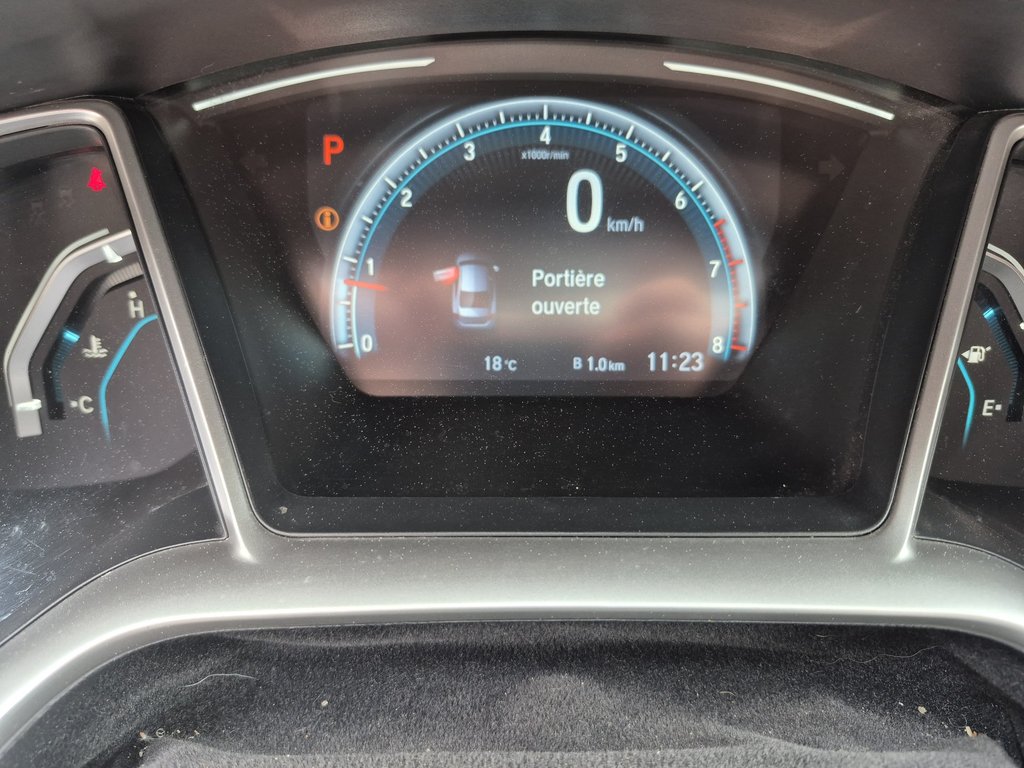 Honda Civic Sedan Touring 2017 à Carleton, Québec - 15 - w1024h768px