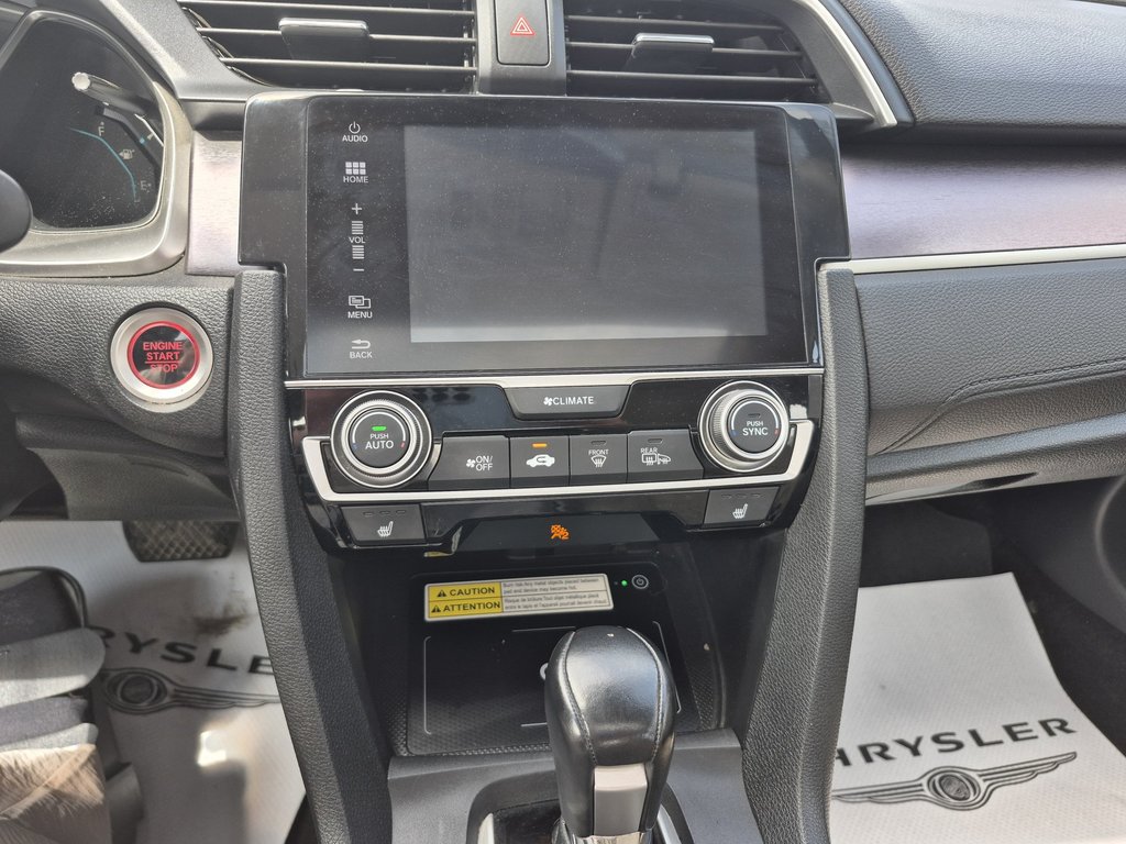 Honda Civic Sedan Touring 2017 à Carleton, Québec - 16 - w1024h768px