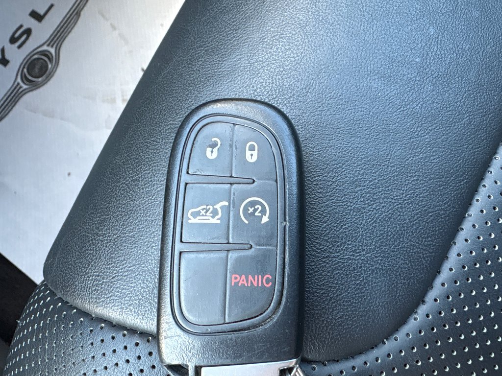 Jeep Cherokee Limited 2016 à Carleton, Québec - 24 - w1024h768px